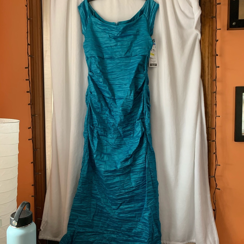 Mermaid Style Prom/Formal Dress!